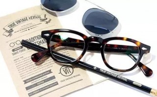 带什么眼镜，散光戴什么眼镜